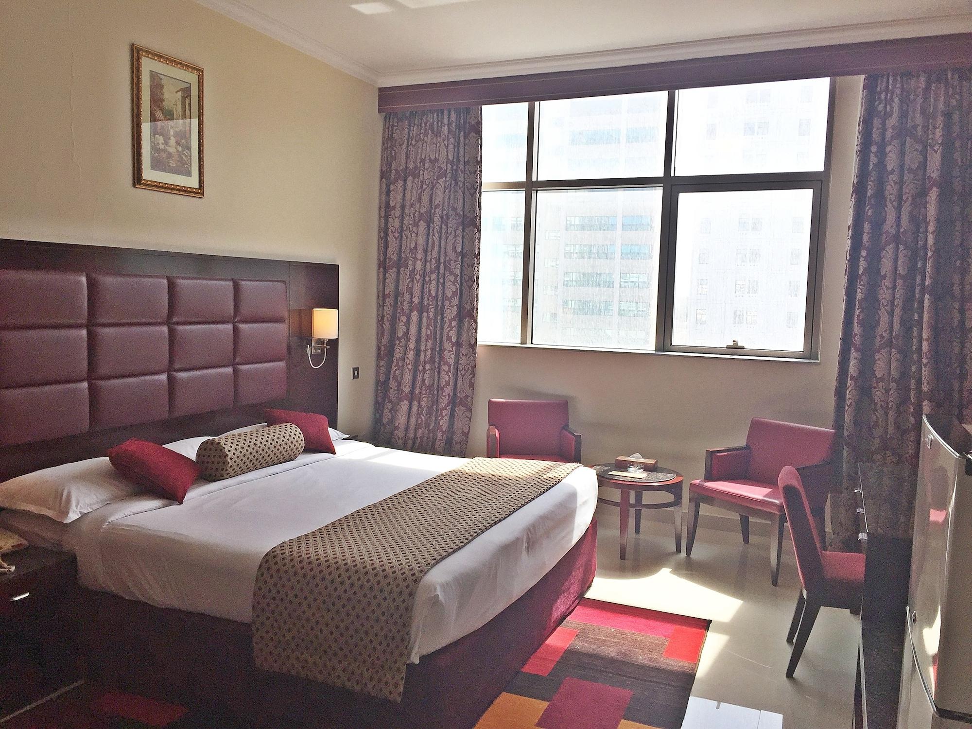 Ramee Rose Hotel Apartments Abu Dhabi Exterior photo