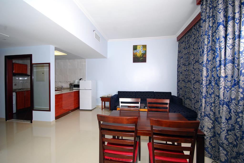 Ramee Rose Hotel Apartments Abu Dhabi Exterior photo
