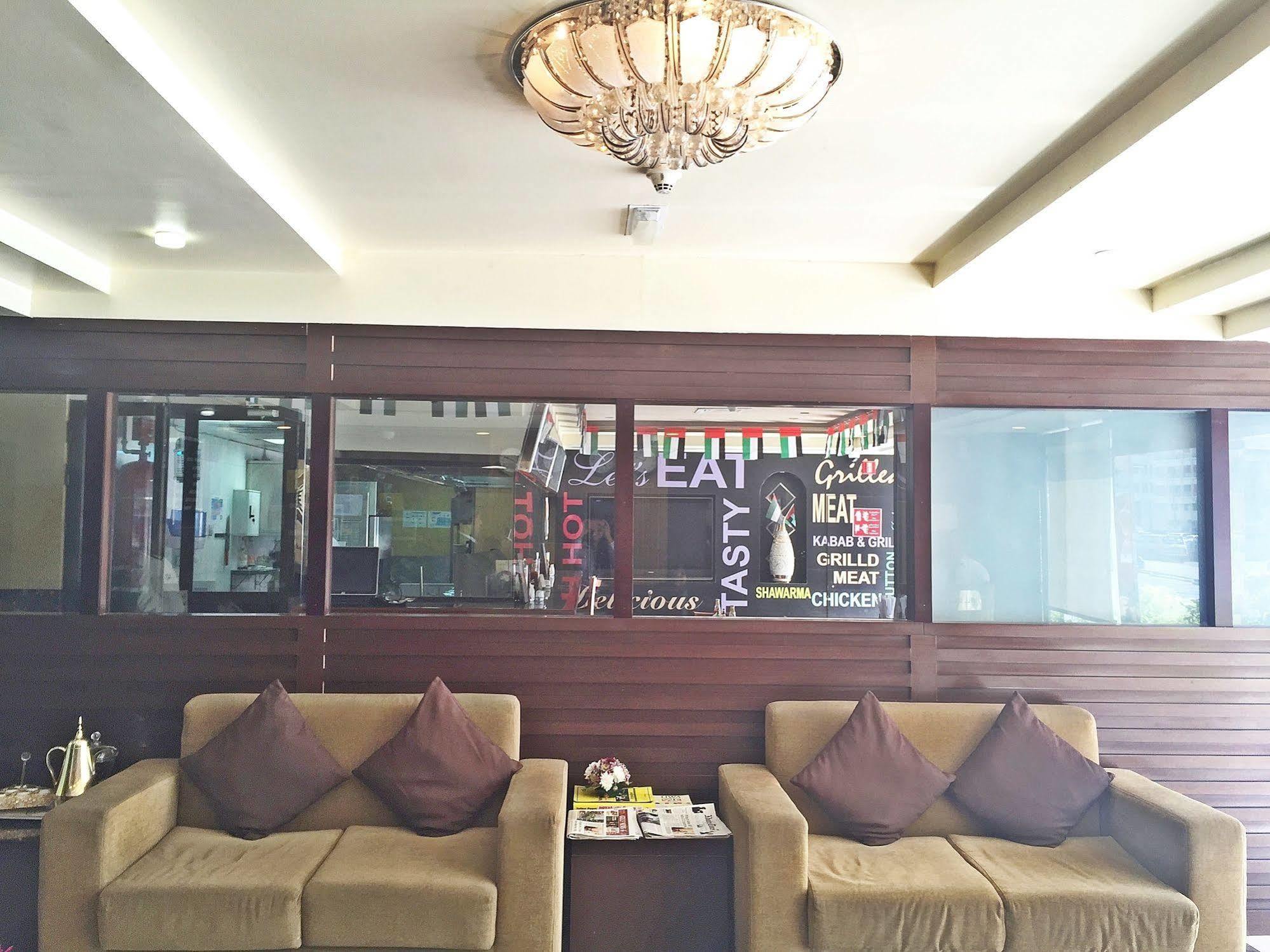 Ramee Rose Hotel Apartments Abu Dhabi Exterior photo