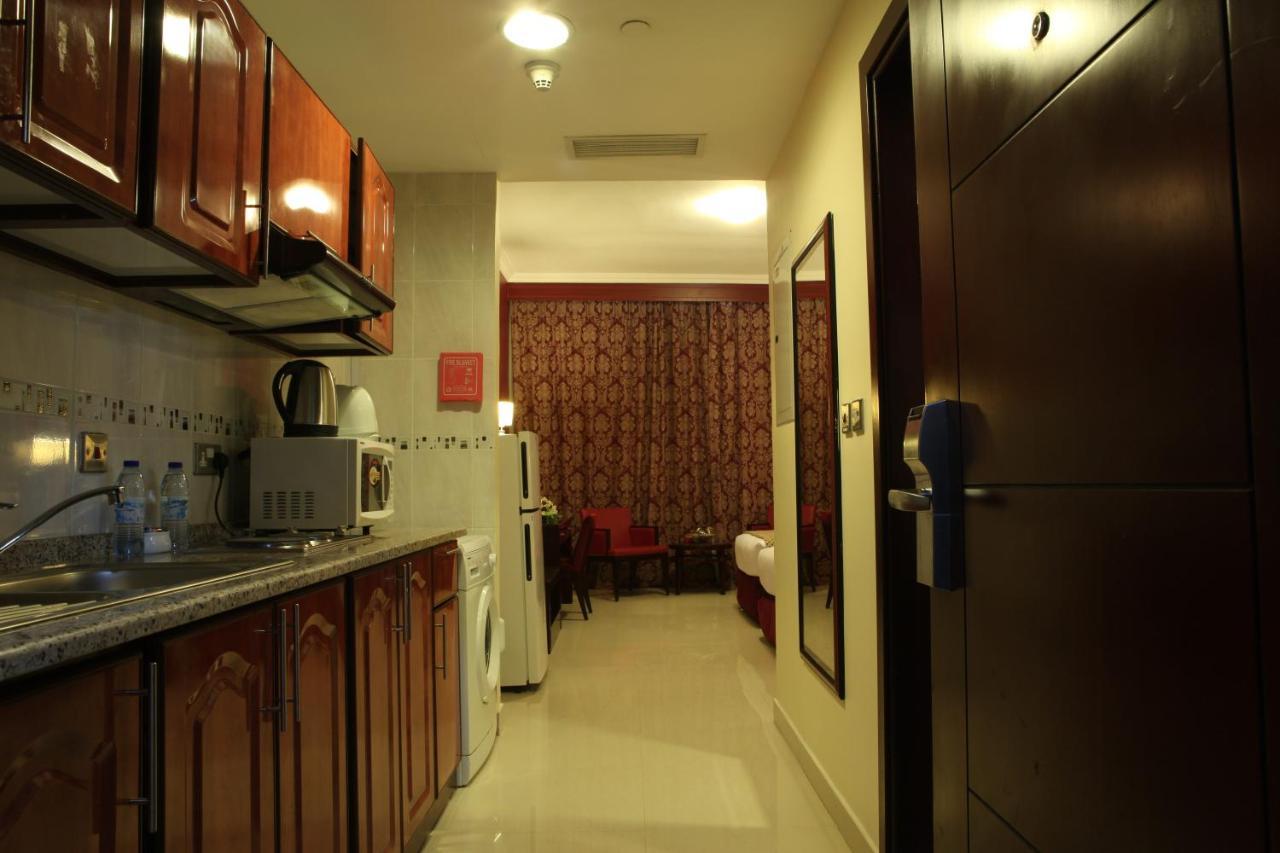 Ramee Rose Hotel Apartments Abu Dhabi Exterior photo