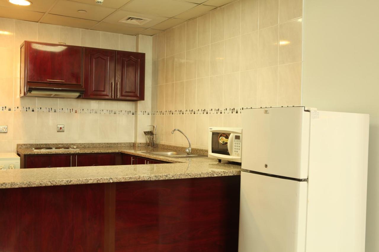 Ramee Rose Hotel Apartments Abu Dhabi Exterior photo